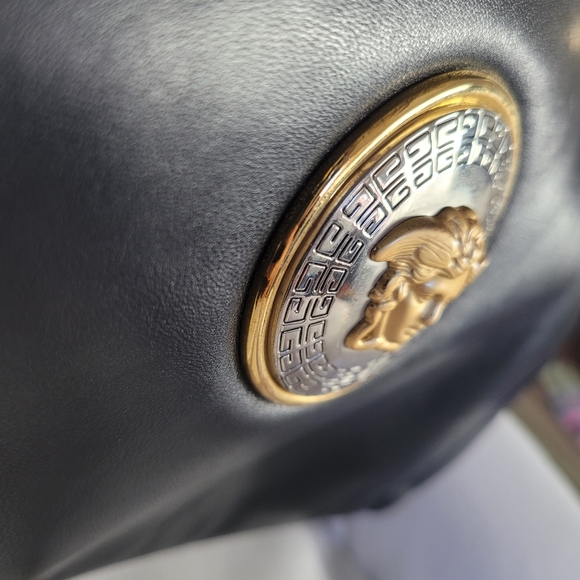 GIANNI VERSACE 1990 Couture Lambskin Leather Handbag - Picture 8 of 13